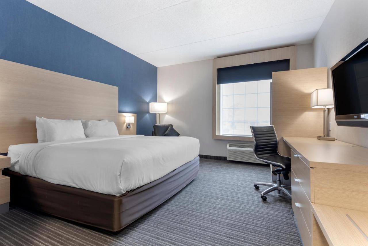 Quality Inn & Suites Oakville Oda fotoğraf